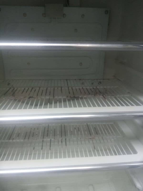 dawlance fridge midiam saiz 6