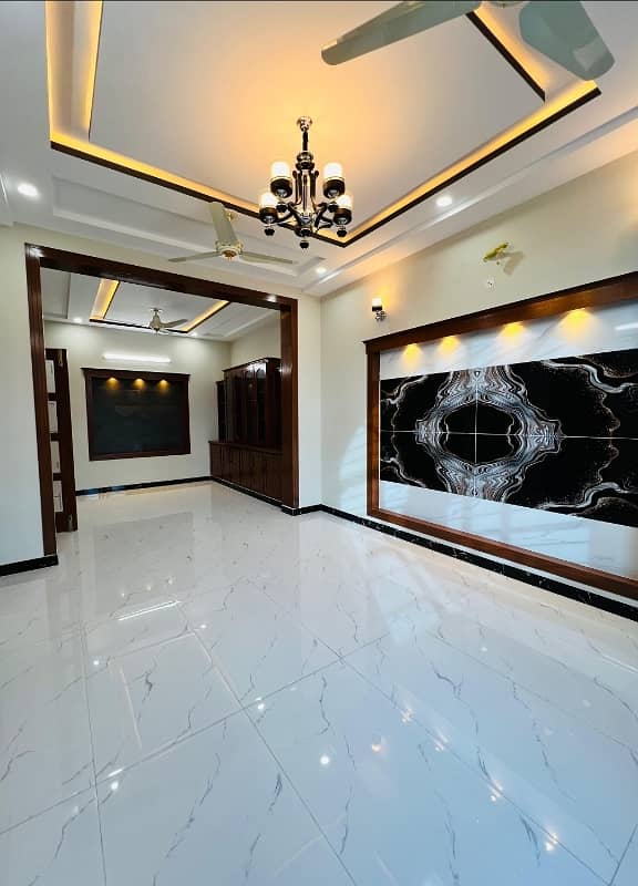 10 Marlas Tile Flooring Ground Floor With All Facilities Gas Boring G-13/3 2