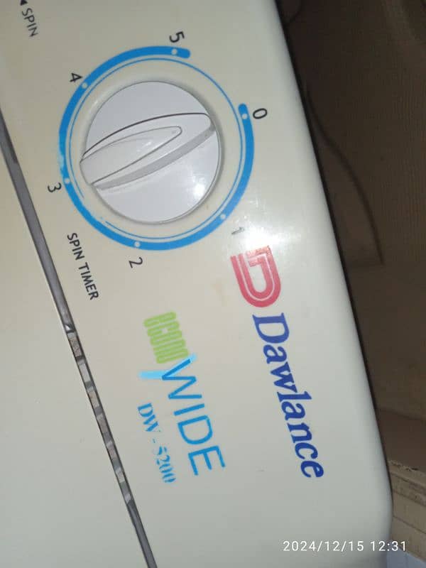 Dawlance washing machine twin tub model number: DW 5200 0