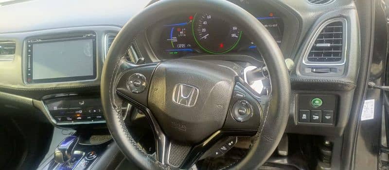 Honda Vezel 2015 10