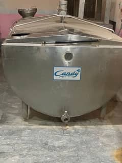 Candy 1800 liter chiller for sale