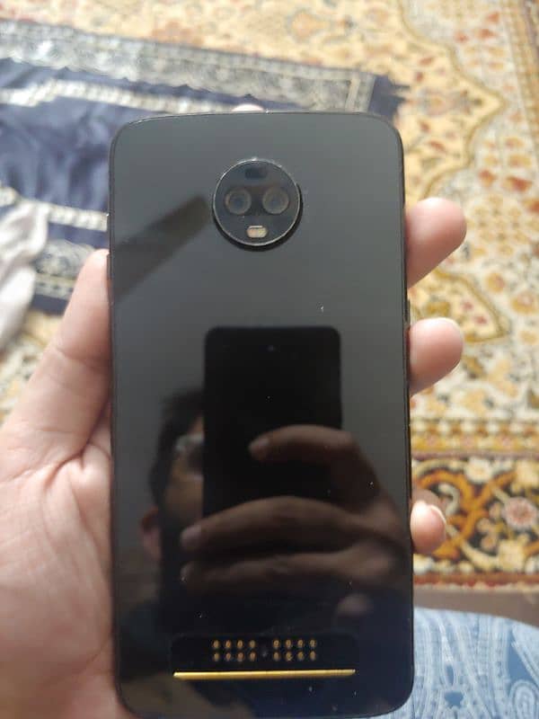 Moto Z3 4gb/64gb PTA Approved 5