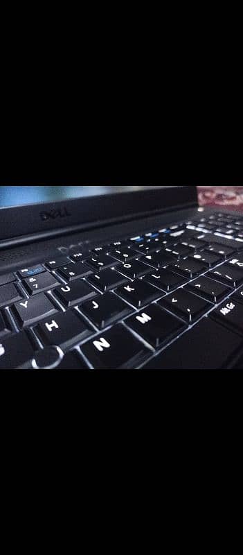 Dell Precision M6800 urgent sale , price can be reduced 5