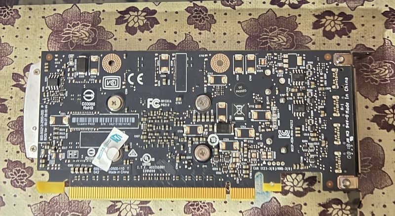 nvidia quadro 2gb DDR5 9.5/10 graphic card fore sale 2