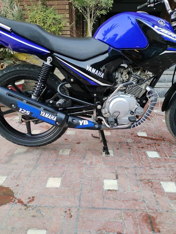 Yamaha ybr 125 2022 model 2