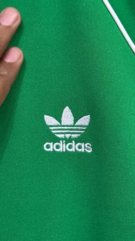 Adidas track Suit Large 3