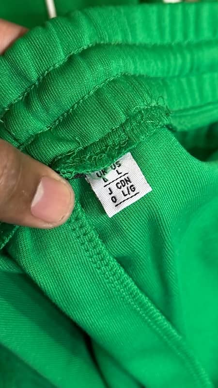 Adidas track Suit Large 6