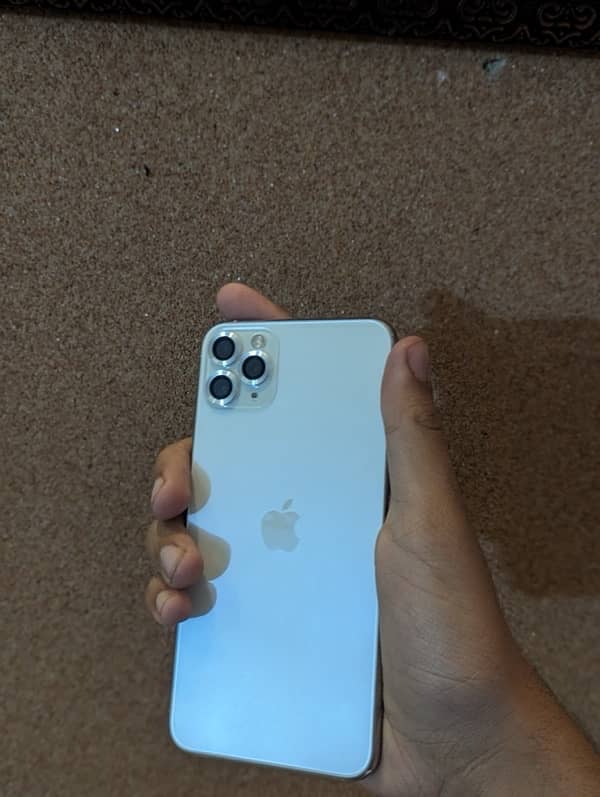 iphone 11 pro max factory unlock 256 gb 0