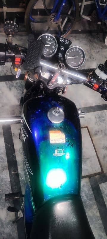 Suzuki GS 150 SE, new like condition 2