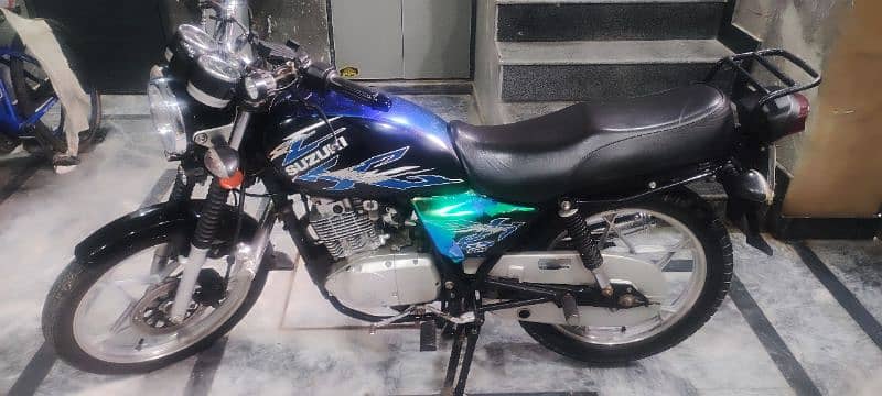 Suzuki GS 150 SE, new like condition 6