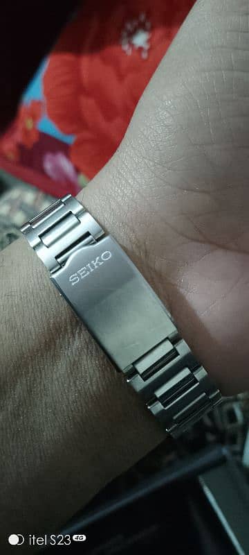 Seiko 5 watch automatic 0