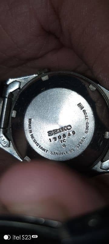 Seiko 5 watch automatic 3