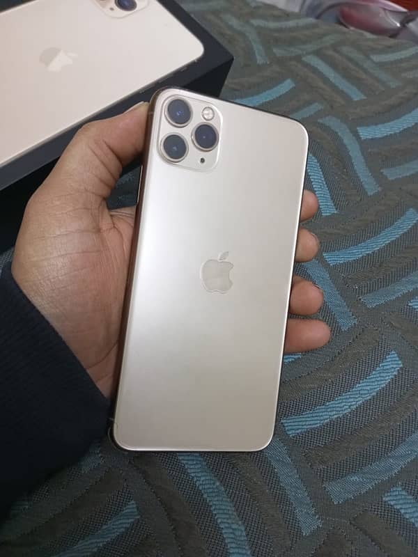 iphone 11 pro max 6