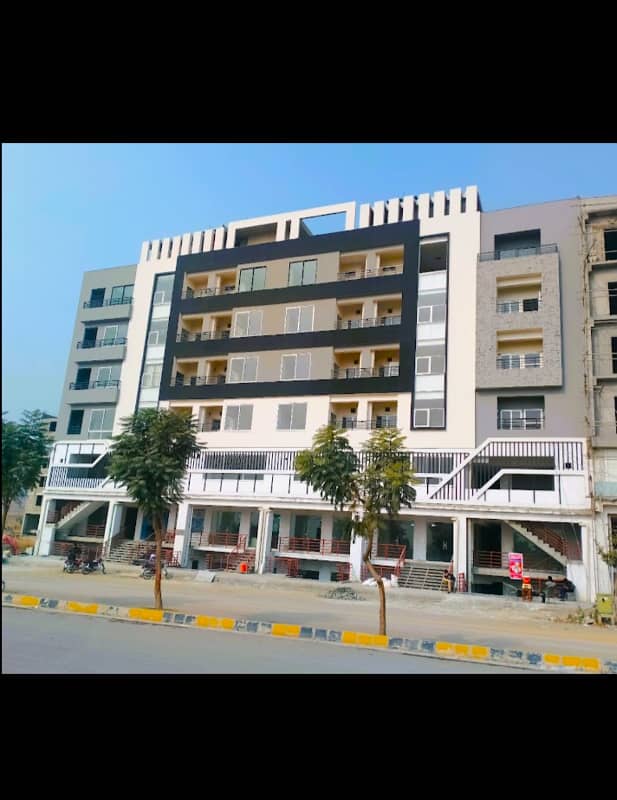 PLATINUM CENTER Brand new ready to move flat available sale Faisal Margala City Faisal Margalla City 1