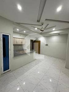 PLATINUM CENTER Brand new ready to move flat available sale Faisal Margala City Faisal Margalla City 6