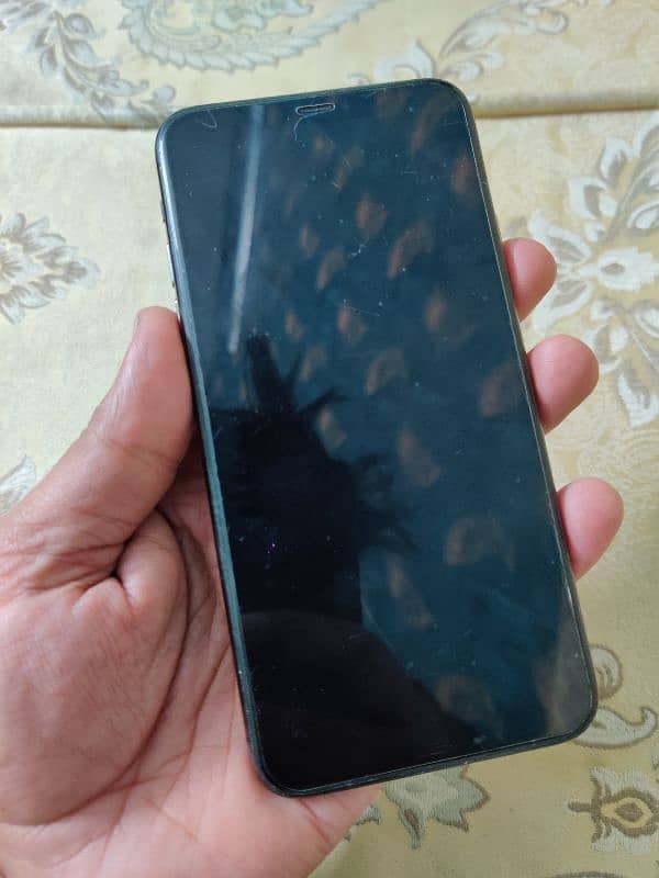 iPhone 11 pro max (256gb) 4