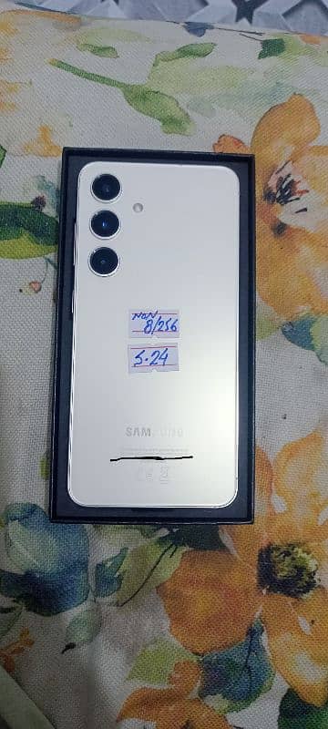 Samsung S24 just box open 5