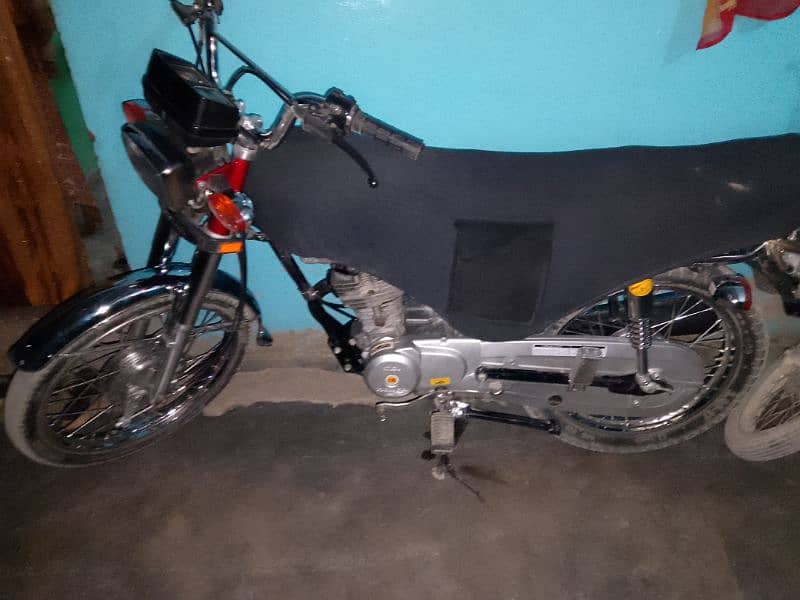 Honda 125 2018 Karachi 5