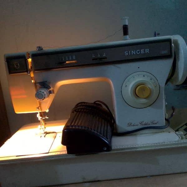 singer sewing machine 0