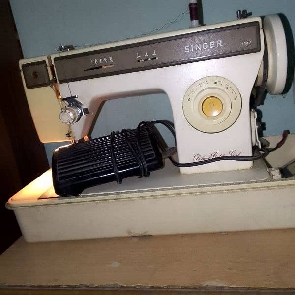 singer sewing machine 1