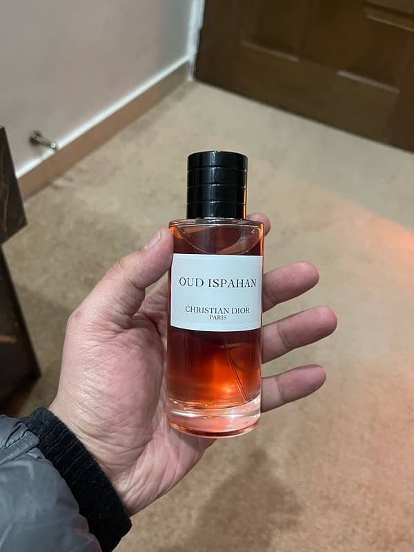 OUD ISPAHAN AND SAUVAGE PERFUME 2