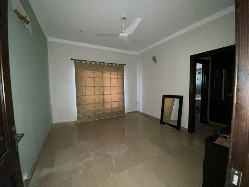 1 kanal beauty fully house for rent only 7