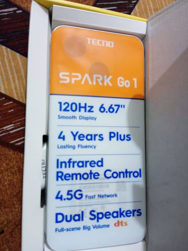 tecno spark Go 1  4/64 3