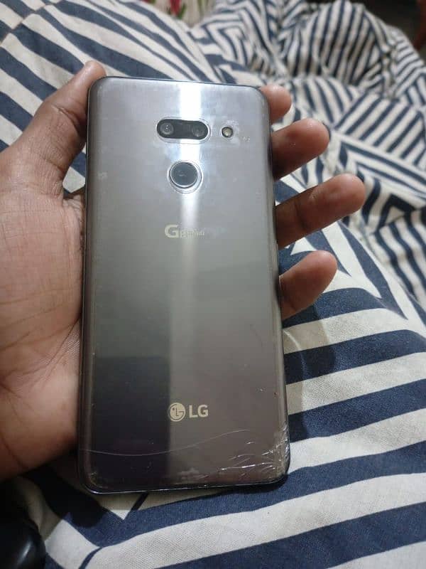 LG G8 ThinQ 4