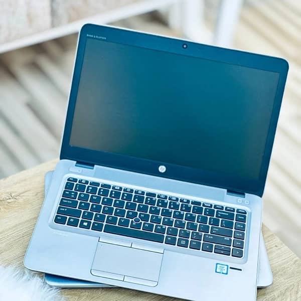 -Hp elitebook 840 G3 -256gb ssd (Core i5 6th Generation) 0