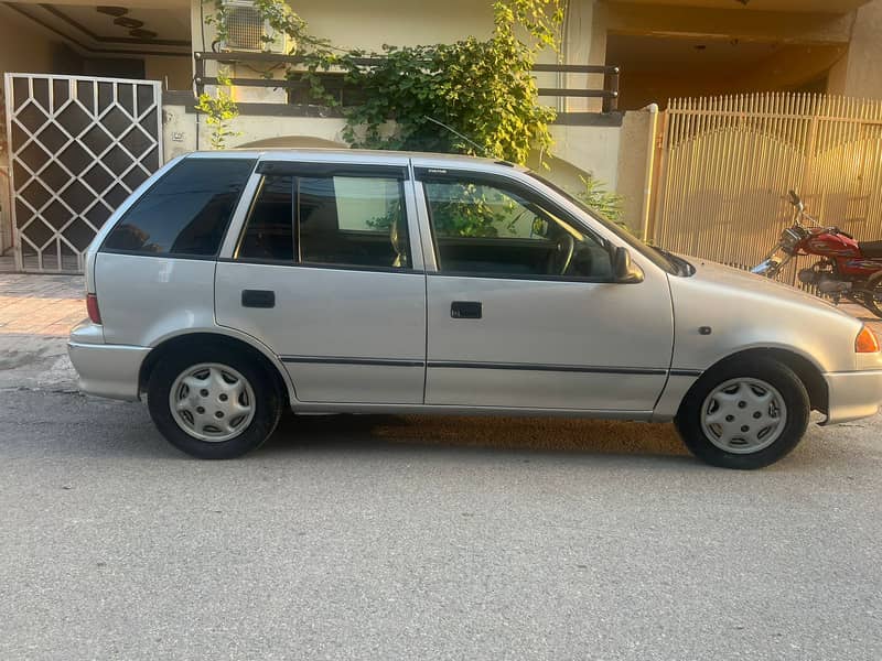 Suzuki Cultus VXR 2004 3