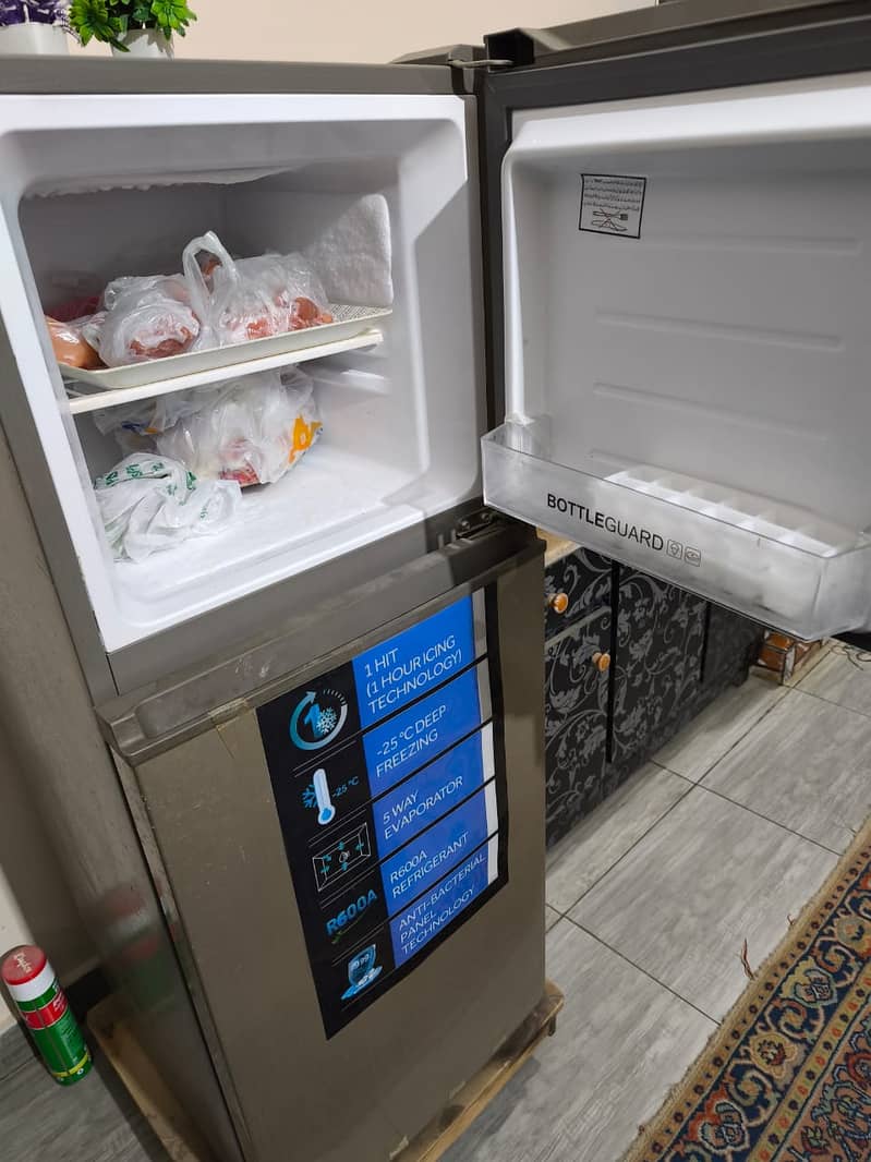 HAIER E-STAR REFRIGERATOR NON INVERTER HRF-186 (Model 2022) 3