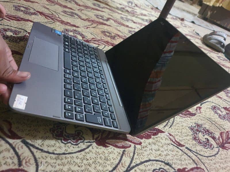 asus notebook touch and type both gaming nootbok 10