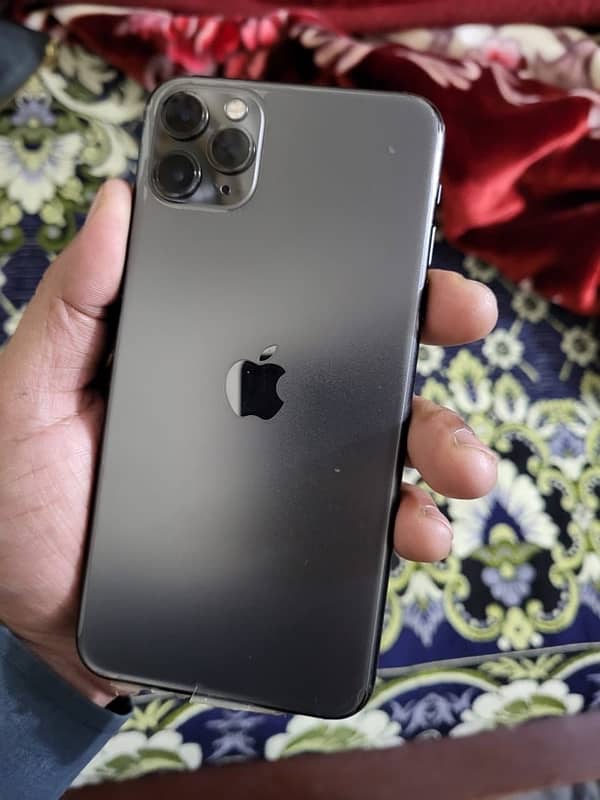 Iphone 11 pro max PTA 0