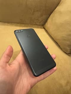 Huawei honor 7c