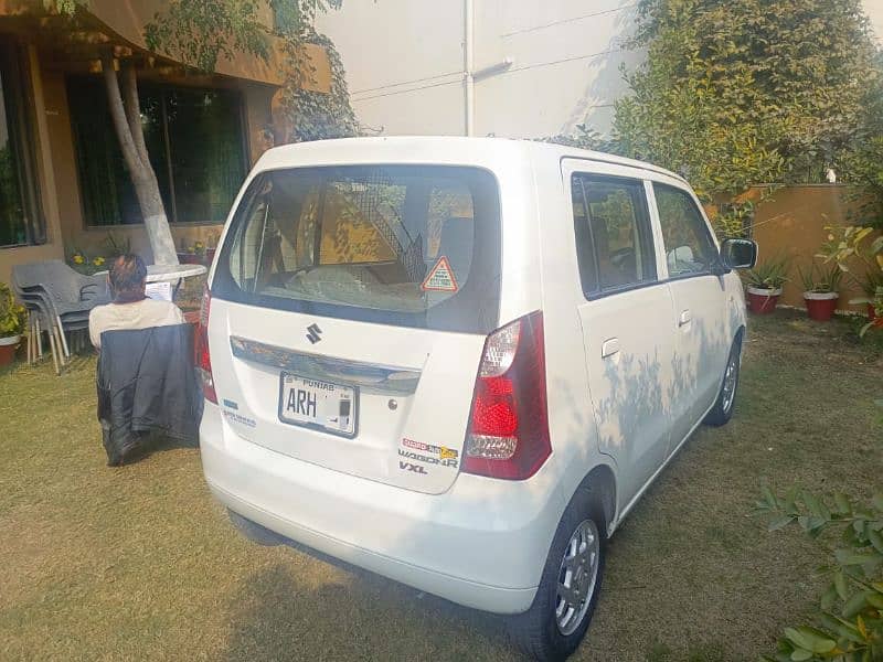 Suzuki Wagon R AGS 2024 4