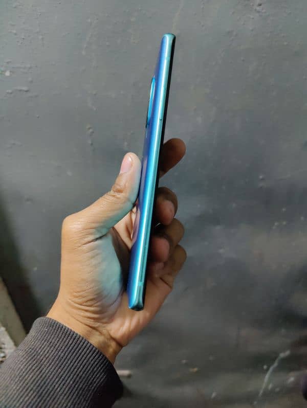 OnePlus 8 6