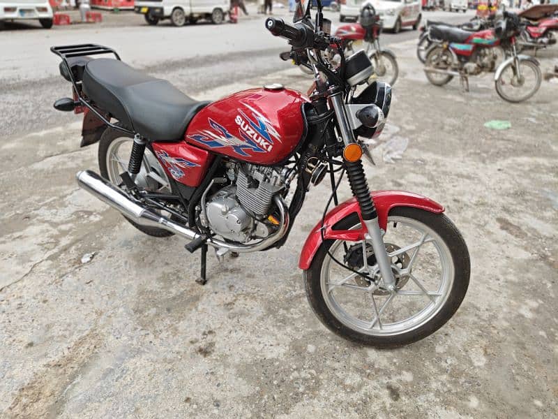 Only 2100 km milage showroom condition bike up for sale 17