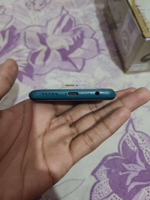 Redmi Note 9 6/128 Box And Charger 8