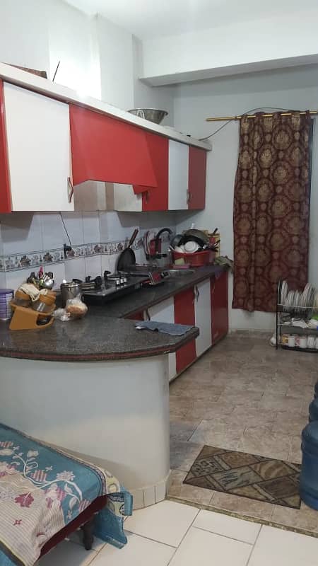 3 Bed DD Flat For Sale 0