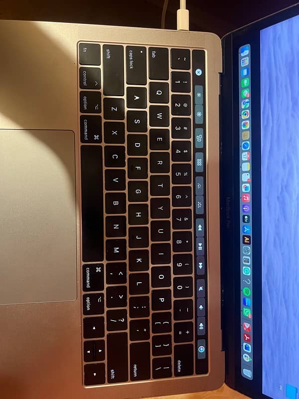 MacBook Pro 2017 TouchBar 5