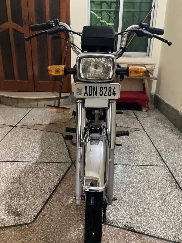 Honda CD70 very good condition 0