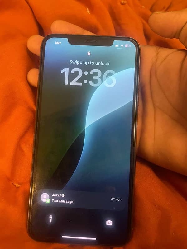 Iphone 11 pro max 256 Gb j. v 0