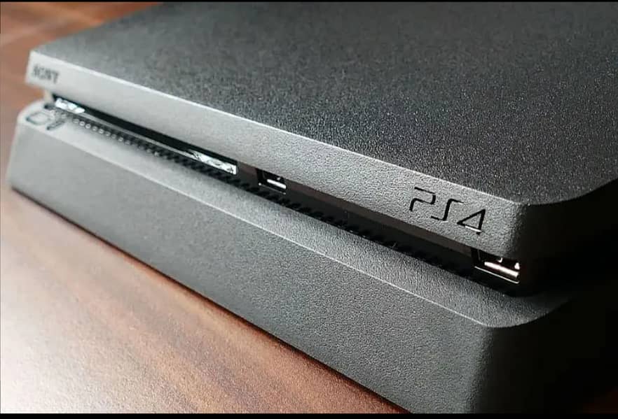 PS4 Slim 500GB  Play station console 0