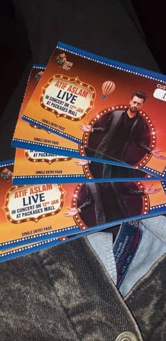 Atif aslam  live