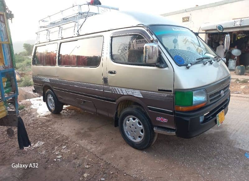 Toyota Hiace 2007 6