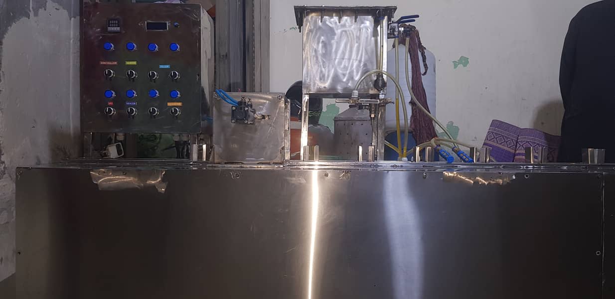 Tetra Pack & Bottle Juice Filling Machine 2