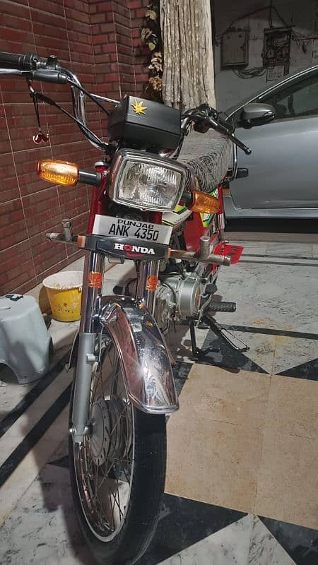 Honda cd 70 2022/23 original bike 2