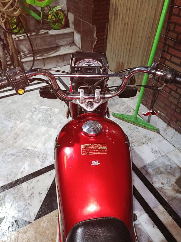 Honda cd 70 2022/23 original bike 9