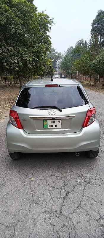 Toyota Vitz 2012 2