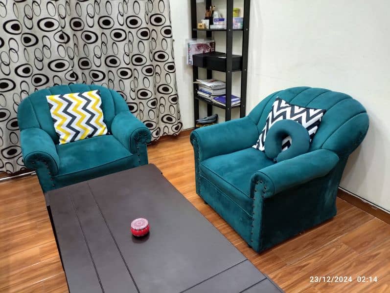 sofa set 3 1 1. . good in condition 6